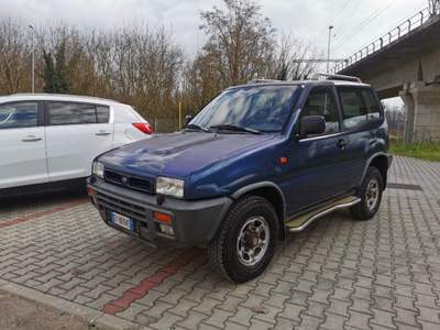 Nissan Terrano II 2.4i 12V cat 3 porte SGX Blu/Azzurro usata Scarperia e San Piero