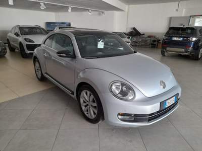Volkswagen Maggiolino 1.6 TDI Design Argento usata Scarperia e San Piero
