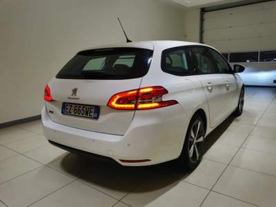 Peugeot 308 1.6 e-HDi 115 CV SW Business Autocarro N1 Bianco usata Scarperia e San Piero