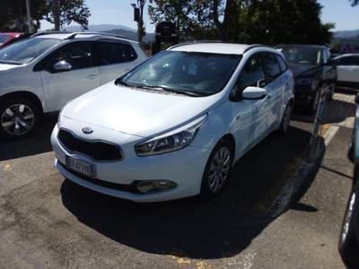Kia Cee'd 1.6 CRDi 110 CV SW Active Bianco usata Scarperia e San Piero