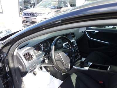 Volvo V60 D3 - lega - sens. posteriori - bluetooth Nero usata Scarperia e San Piero