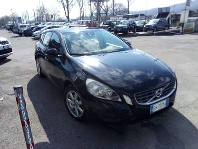 Volvo V60 D3 - lega - sens. posteriori - bluetooth Nero usata Scarperia e San Piero