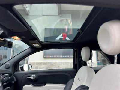 Fiat 500 1.0 Hybrid Dolcevita (Tetto/UConnect/) Nero usata Castellaneta