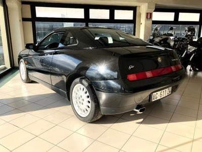 Alfa Romeo Gtv/Spider 2.0i 16V Twin Spark cat Nero usata Scarperia e San Piero