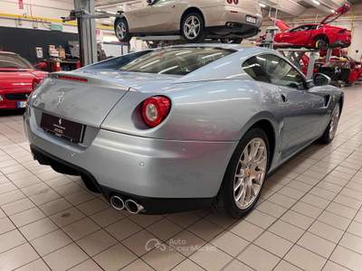 Ferrari 599 GTB Fiorano F1 Grigio usata Calvatone