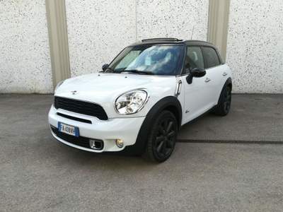 MINI Countryman Cooper D Count. ALL4 -Autom.-Tetto Panoram.-Navig. Bianco usata Scarperia e San Piero