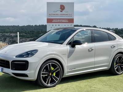 Porsche Cayenne Coupè 3.0 V6 E-Hybrid  FULL OPTIONALS usata Castellaneta
