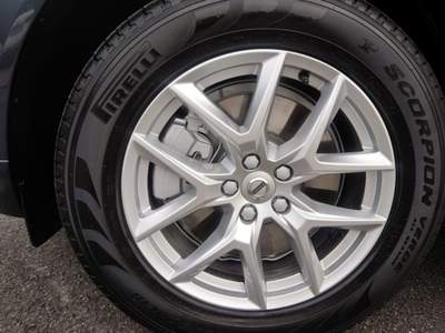 Volvo XC60 B4 (d) AWD Geartronic Momentum Grigio usata ALBANO SANT'ALESSANDRO