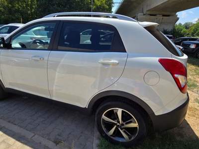 SsangYong Korando 2.2 Diesel AWD MT Limited Bianco usata Scarperia e San Piero
