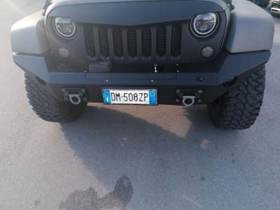Jeep Wrangler Unlimited 2.8 CRD DPF Sahara Oro usata Alife