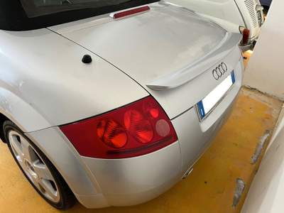 Audi TT Roadster 1.8 T  180 CV Argento usata Atena lucana