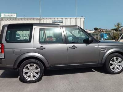 Land Rover Discovery RECANATI - 4 3.0 TDV6 SE Grigio usata Recanati