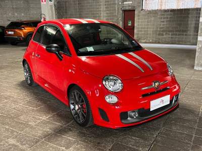 Abarth 500 1.4 Turbo T-Jet "TRIBUTO FERRARI" Rosso usata Torino