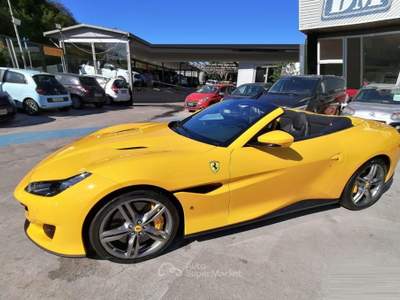 Ferrari Portofino 3.9 DCT  SPIDER Giallo usata Napoli