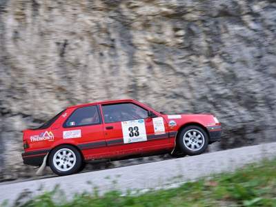 Peugeot 309 1.9 16V 3 porte GTI Rosso usata Padova