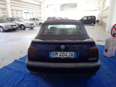 Volkswagen Golf 2.0 cat Avantgarde Blu/Azzurro usata TROIA