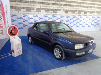 Volkswagen Golf 2.0 cat Avantgarde Blu/Azzurro usata TROIA