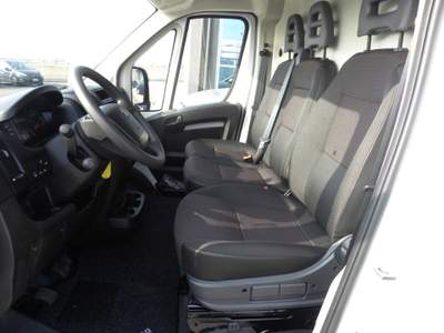 Peugeot Boxer 330 2.2 BlueHDi 140 S&S L2H2 Furgone  IVA COMPRESA Bianco usata Pieve di Soligo