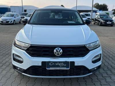 Volkswagen T-Roc 1.0 TSI Style Bianco usata Fasano