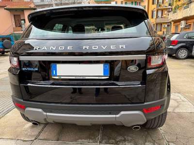 Land Rover Range Rover Evoque 2.0 eD4 5p. SE Dynamic Nero usata Ventimiglia