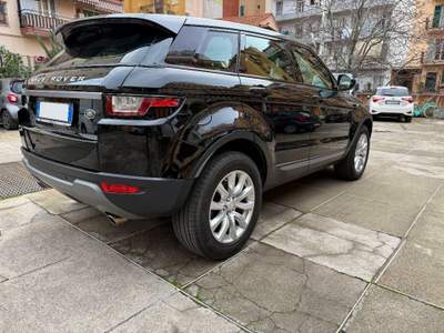 Land Rover Range Rover Evoque 2.0 eD4 5p. SE Dynamic Nero usata Ventimiglia