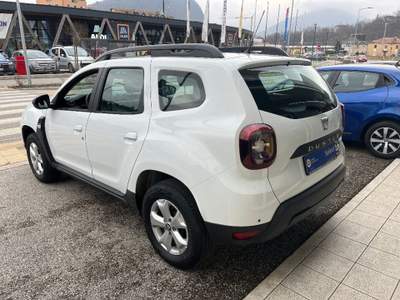 Dacia Duster 1.0 TCe 100 CV ECO-G 4x2 Comfort con soli 10.000km Bianco usata Feltre
