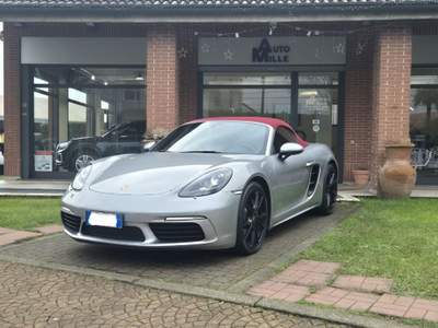 Porsche 718 718 Spyder 2.0 300 CV PDK Argento usata Limbiate
