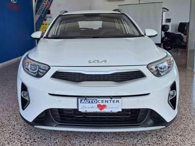 Kia Stonic 1.2 DPI Urban Bianco usata Brolo