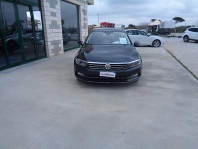 Volkswagen Passat 2.0 TDI DSG Executive BlueMotion Tech. Grigio usata TROIA