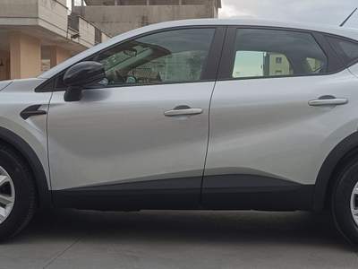 Renault Captur TCe 12V 90 CV Zen Grigio usata SORA