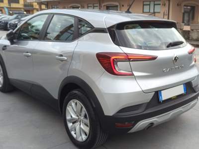 Renault Captur TCe 12V 90 CV Zen Grigio usata SORA