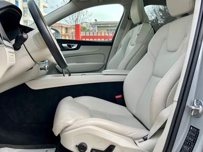 Volvo XC60 Volvo XC60 2.0 T6 Recharge PHEV Plus Bright Grigio usata Taranto