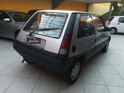 Renault 5  Argento usata Castrovillari