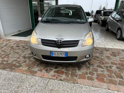 Toyota Corolla TOYOTA COROLLA 2.0 TDI (12 RATE) Argento usata LUGO