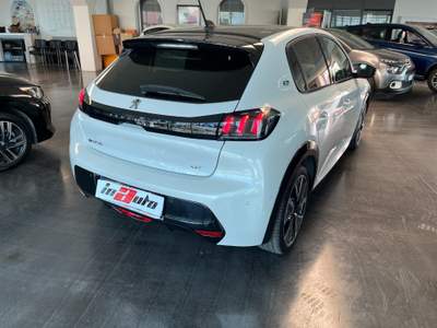 Peugeot 208 motore elettrico 136 CV  GT Pack Bianco usata Legnago