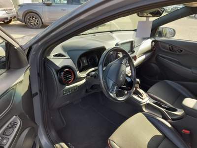 Hyundai Kona 1.6 CRDI 136 CV DCT XPrime Grigio usata Scarperia e San Piero