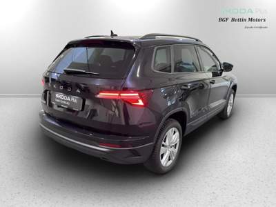 Skoda Karoq 2.0 tdi evo Executive 115cv Nero usata Piove di Sacco