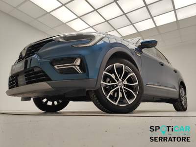 Renault Arkana 1.6 E-Tech full hybrid Intens 145cv Verde usata Erba