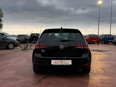 Volkswagen Golf 2.0  GTD Nero usata Stignano
