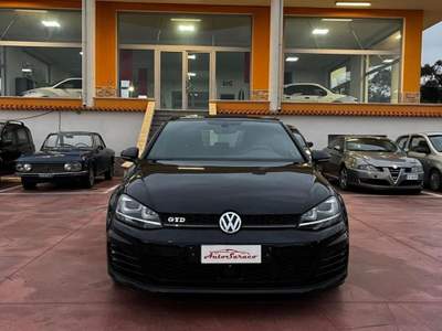 Volkswagen Golf 2.0  GTD Nero usata Stignano