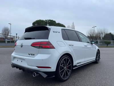 Volkswagen Golf 2.0 TFSI GTI SCR 290CV Bianco usata Motta di Livenza