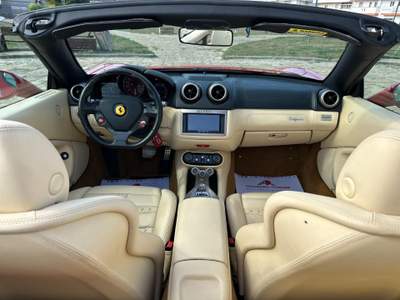 Ferrari California DCT - Service Ufficiali Ferrari - Solo 18.000 km Rosso usata Castellaneta