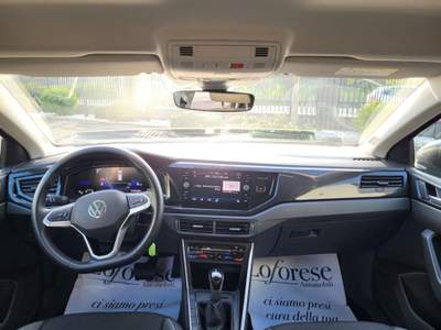 Volkswagen Taigo 1.0 TSI 115 CV DSG Life Grigio usata Taranto