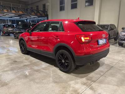 Audi Q2 2.0 TDI quattro S tronic Business Rosso usata Mazzano