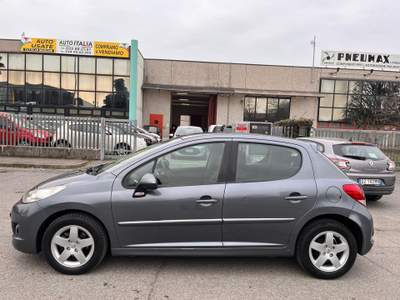 Peugeot 207 NEOPATENTATI Verde usata Verdello