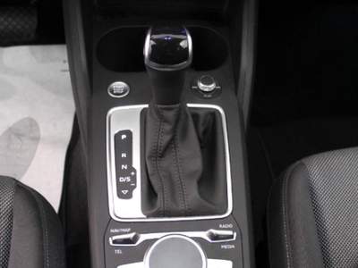 Audi Q2 35 TDI S tronic S line Edition Bianco usata Paruzzaro
