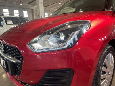 Suzuki Swift 1.2 Hybrid Cool Rosso usata Mazzano