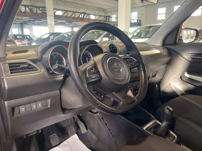 Suzuki Swift 1.2 Hybrid Cool Rosso usata Mazzano