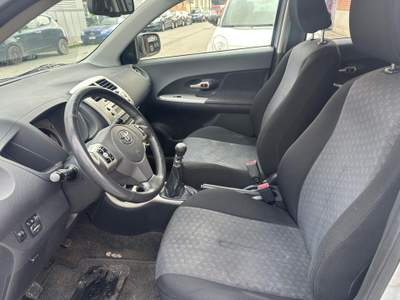Toyota Urban Cruiser 4D AWD Luxury – 2010 🚗 Argento usata Torino