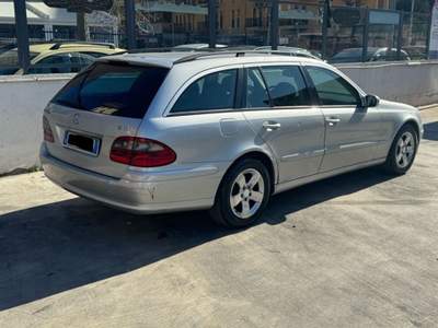 Mercedes-Benz Classe E Mercedes benz sw 220 CDI CLASSIC 2003 Argento usata Palermo